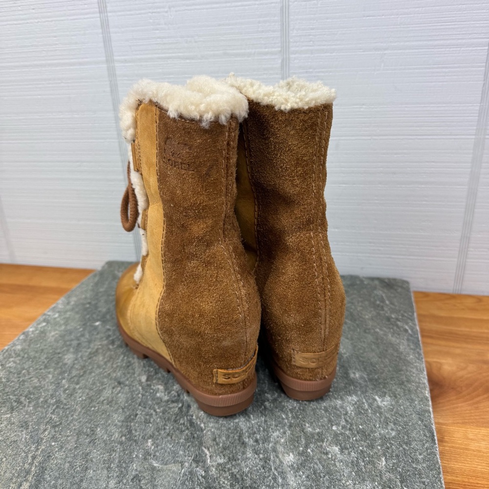 Sorel Joan of Arctic Wedge II Shearling Lined Heeled Boots Camel Lace Up Leather - Picture 6 of 9